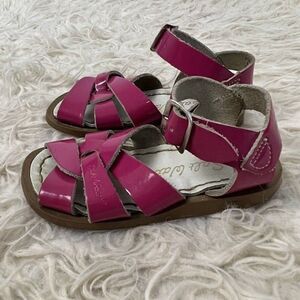 Saltwater Girls Barbie Pink Buckle Sandals Kids Size 5 Summer Shoe